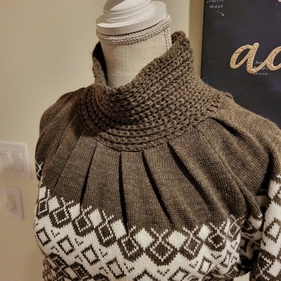 Mocha Design Sweater Dress - Picture 12 of 15